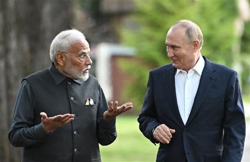 Putin On Modi: ਮੋਦੀ ’ਤੇ ਦਬਾਅ ਪਾਉਣਾ ਬੇਕਾਰ, ਦੁਨੀਆ ਨੂੰ ਇਸ ਗੱਲ ਦਾ ਅਹਿਸਾਸ ਹੋ ਚੁੱਕਾ ਹੈ: ਪੁਤਿਨ