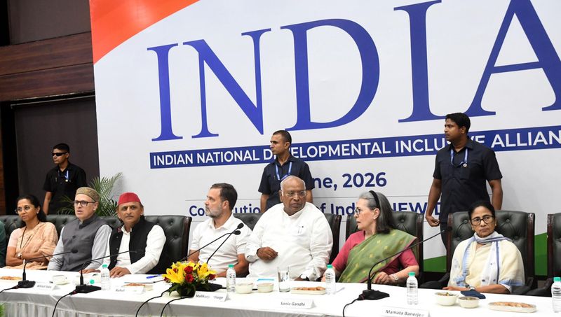 INDIA Alliance Meeting: ‘ਇੰਡੀਆ’ ਗੱਠਜੋੜ ਨੇ ਇਕਜੁੱਟਤਾ ਦਿਖਾਈ