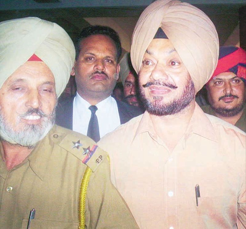 ਹੁਣ ਸ਼ਹੀਦ ਭਗਤ ਸਿੰਘ ਦੇ ਪਰਿਵਾਰ ਵੱਲੋਂ ਡੀ ਐੱਸ ਪੀ ਜਸਪਾਲ ਸਿੰਘ ਦੀ ਰਿਹਾਈ ’ਤੇ ਸਵਾਲ