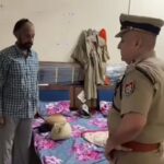 ‘ਤੇਰਾ ਨਾਕਾ ਹੈ, ਤੇ ਤੂੰ ਕਿੱਥੇ ਹੈਂ? ਇੱਥੇ ਅੱਗ ਲੱਗੀ ਹੈ ਤੇ ਤੂੰ ਸੁੱਤਾ ਪਿਆ ਹੈਂ…’ ਨਾਕੇ ਤੋਂ ਗ਼ੈਰ-ਹਾਜ਼ਰ ਰਹਿਣ ਕਰਕੇ DIG ਵੱਲੋਂ ਰਾਜਾਸਾਂਸੀ ਦੇ SHO ਮੁਅੱਤਲ