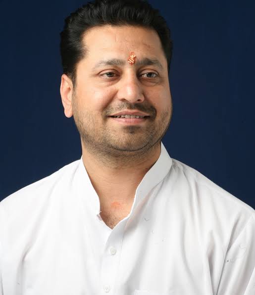 ਜਲੰਧਰ ਨਾਰਥ ਹਲਕੇ ਵਿੱਚ ਵੱਡਾ ਬਦਲਾਅ: ਦਿਨੇਸ਼ ਢੱਲ ਦੀ ਛੁੱਟੀ, ਮੇਅਰ ਵਿਨੀਤ ਧੀਰ ਨੂੰ ਮਿਲੀ ਇੰਚਾਰਜ ਦੀ ਜ਼ਿੰਮੇਵਾਰੀ