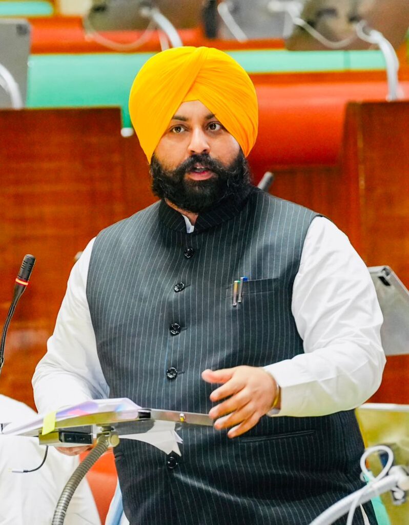 ਸਿੱਖਿਆ ਬਾਰੇ ਮਤਾ: ਹਾਕਮ ਧਿਰ ਵੱਲੋਂ ‘ਸਿੱਖਿਆ ਮਾਡਲ’ ਦਾ ਗੁਣਗਾਣ