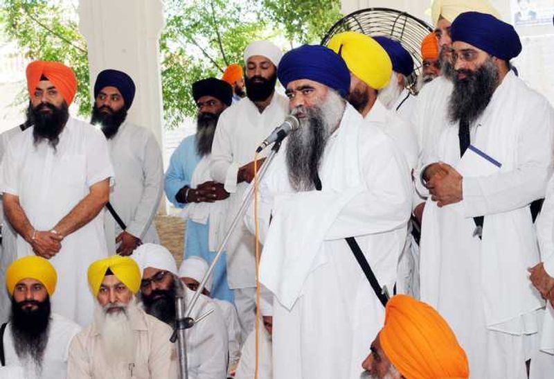 ਦਮਦਮੀ ਟਕਸਾਲ ਨੇ ਬਣਾਇਆ ਸਿਆਸੀ ਤਰਜ਼ ‘ਤੇ ‘ਸੇਵਕ ਜਥਾ’; ਚੋਣ ਰਾਜਨੀਤੀ ਵਿੱਚ ਉਤਰਨ ਦੀਆਂ ਛਿੜੀਆਂ ਚਰਚਾਵਾਂ