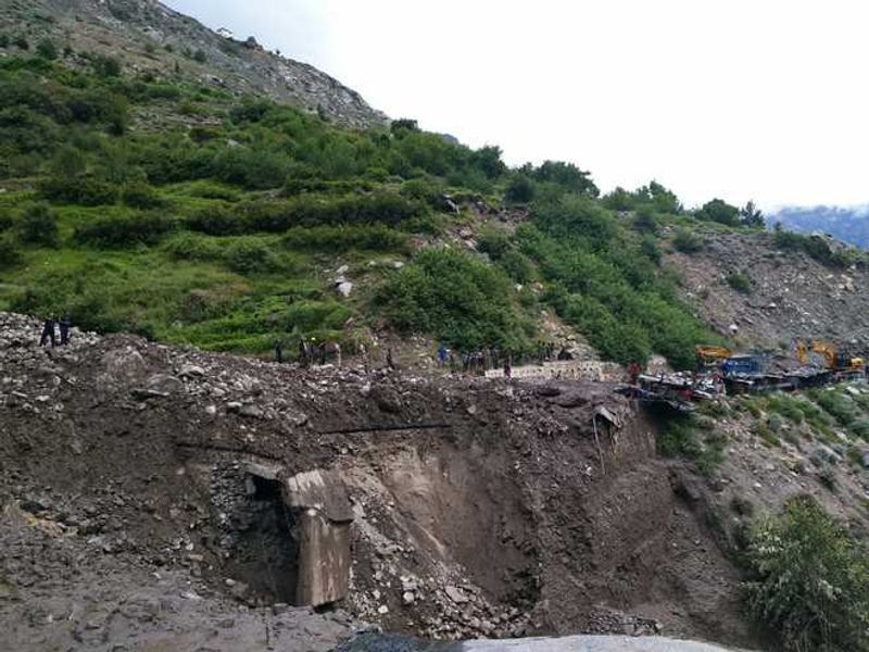 Guinea Garbage Landslide: ਗਿਨੀ ਵਿੱਚ ਕੂੜੇ ਦਾ ਪਹਾੜ ਡਿੱਗਣ ਕਾਰਨ 30 ਮੌਤਾਂ