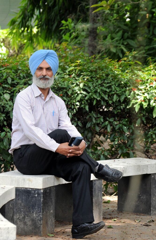 ਪੰਜਾਬ ਸਰਕਾਰ ਵੱਲੋਂ ਭਾਸ਼ਾ ਵਿਭਾਗ ਦੇ ਡਾਇਰੈਕਟਰ ਜਸਵੰਤ ਜ਼ਫ਼ਰ ਨੂੰ ‘ਕਾਰਨ ਦੱਸੋ ਨੋਟਿਸ’ ਜਾਰੀ