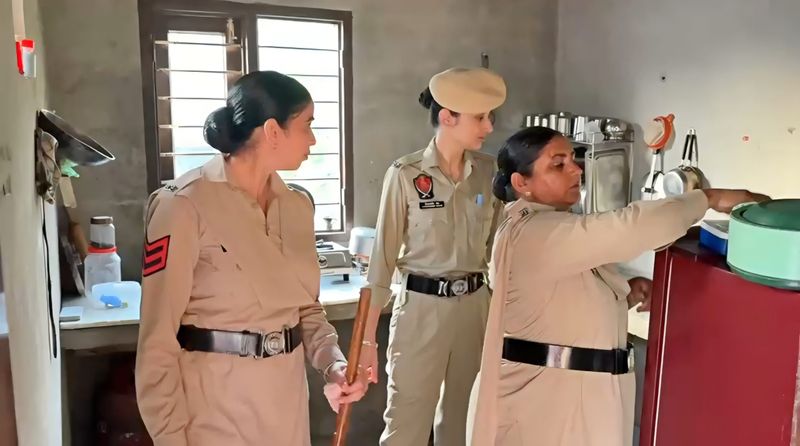 Bathinda Drug Video: 2 ਮਿੰਟ ’ਚ ‘ਚਿੱਟਾ’ ਮਿਲਣ ਦੀ ਵੀਡੀਓ ਵਾਇਰਲ ਹੋਣ ਤੋਂ ਬਾਅਦ ਪੁਲੀਸ ਵੱਲੋਂ ਤਲਾਸ਼ੀ ਮੁਹਿੰਮ, ਔਰਤ ਸਣੇ ਤਿੰਨ ਕਾਬੂ