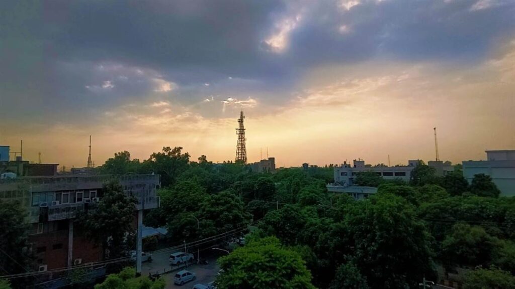 ਸਵੇਰੇ-ਸ਼ਾਮ ਦੇ ਮੌਸਮ ’ਚ ਤਬਦੀਲੀ, ਤਾਪਮਾਨ ’ਚ ਕਮੀ