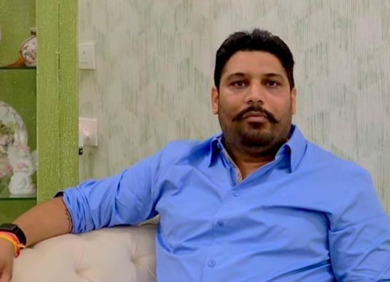 ‘ਮੁੱਖ ਮੰਤਰੀ ਦੀ ਪਤਨੀ ਨੂੰ ਕਦੇ ਨਹੀਂ ਮਿਲਿਆ’: Bikram Majithia ਦੇ ਦਾਅਵਿਆਂ ਤੋਂ ਬਾਅਦ ਹੁੰਦਲ ਨੇ ਜਾਰੀ ਕੀਤੀ ਵੀਡੀਓ