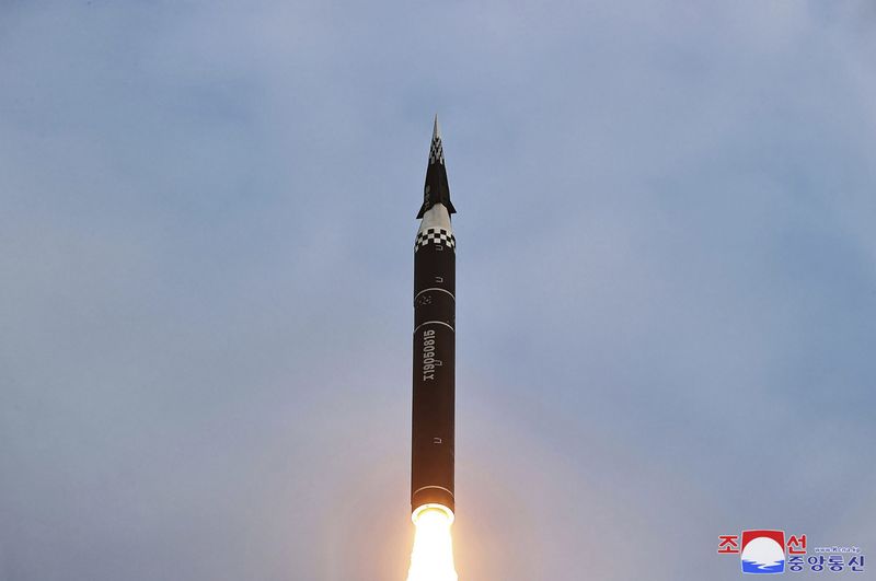 ਗੁਆਂਢੀਆਂ ਦੇ ਸਾਂਝੇ ਫ਼ੌਜੀ ਅਭਿਆਸਾਂ ਤੋਂ ਖ਼ਫ਼ਾ North Korea ਨੇ ਸਮੁੰਦਰ ਵੱਲ ਦਾਗੀਆਂ ਮਿਜ਼ਾਈਲਾਂ