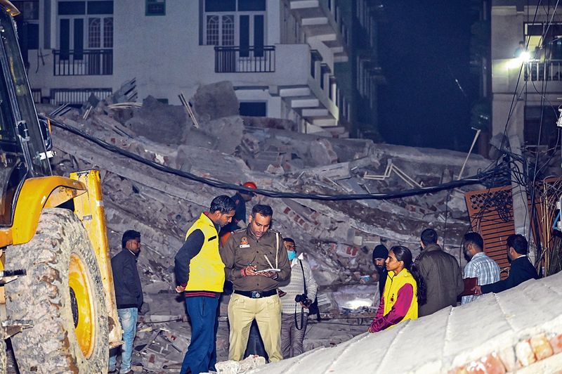 Gandhinagar Crane Accident: ਗਾਂਧੀਨਗਰ ਵਿੱਚ ਨਿਰਮਾਣ ਅਧੀਨ ਇਮਾਰਤ ’ਤੇ ਡਿੱਗੀ ਕਰੇਨ; 11 ਮਜ਼ਦੂਰ ਜ਼ਖ਼ਮੀ