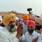 Punjab Congress ਦੇ ਨਵਨਿਯੁਕਤ ਪ੍ਰਧਾਨ ਪਰਗਟ ਸਿੰਘ ਅਤੇ ਸਚਿਨ ਪਾਇਲਟ ਦਾ ਅੰਮ੍ਰਿਤਸਰ ਪੁੱਜਣ ’ਤੇ ਵਰਕਰਾਂ ਵੱਲੋਂ ਸਵਾਗਤ