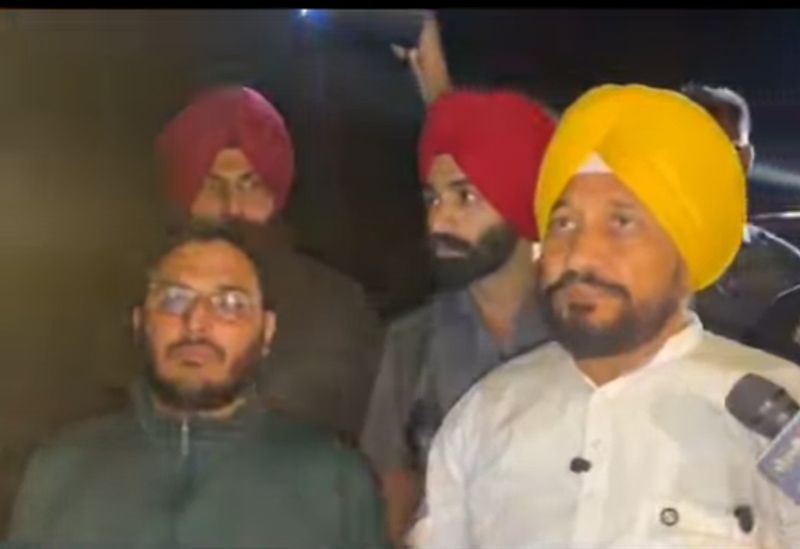 ਟਿੱਪਰ ’ਚ ਸਵਾਰ ਹੋ ਕੇ ਅੱਧੀ ਰਾਤ ਖੱਡਾਂ ’ਤੇ ਪੁੱਜੇ ਚੰਨੀ